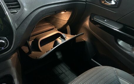 Renault Kaptur I рестайлинг, 2017 год, 1 618 000 рублей, 29 фотография