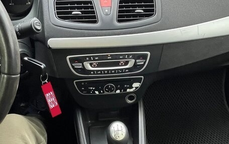 Renault Fluence I, 2010 год, 610 000 рублей, 10 фотография