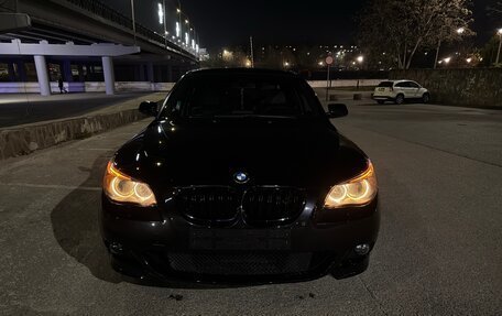 BMW 5 серия, 2004 год, 1 500 000 рублей, 1 фотография