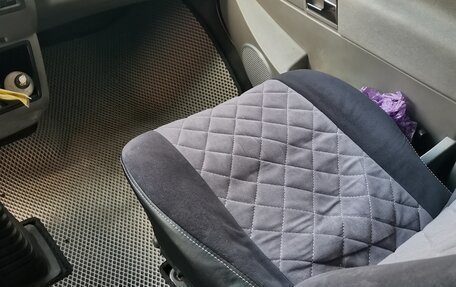 Volkswagen Multivan T4, 2001 год, 1 600 000 рублей, 7 фотография