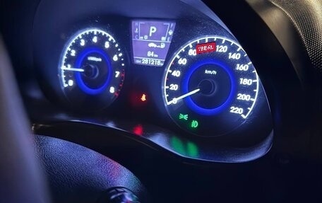 Hyundai Solaris II рестайлинг, 2012 год, 640 000 рублей, 3 фотография