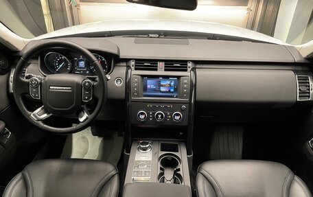 Land Rover Discovery IV, 2017 год, 3 900 000 рублей, 23 фотография