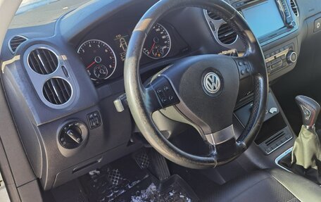 Volkswagen Tiguan I, 2010 год, 900 000 рублей, 9 фотография