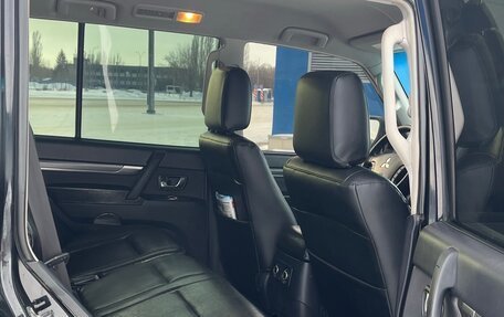 Mitsubishi Pajero IV, 2007 год, 1 500 000 рублей, 10 фотография