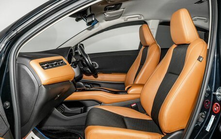 Honda Vezel, 2018 год, 1 850 000 рублей, 6 фотография