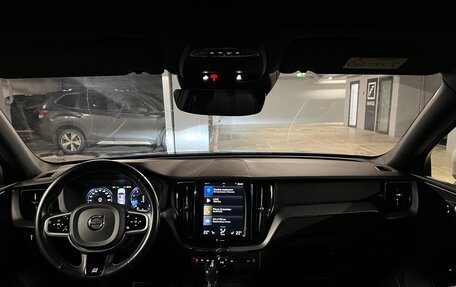 Volvo XC60 II, 2018 год, 4 500 000 рублей, 11 фотография