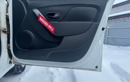 Renault Logan II, 2020 год, 1 120 000 рублей, 14 фотография