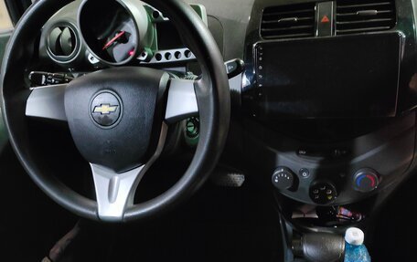 Chevrolet Spark III, 2014 год, 700 000 рублей, 9 фотография