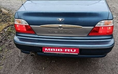 Daewoo Nexia I рестайлинг, 2004 год, 290 000 рублей, 2 фотография