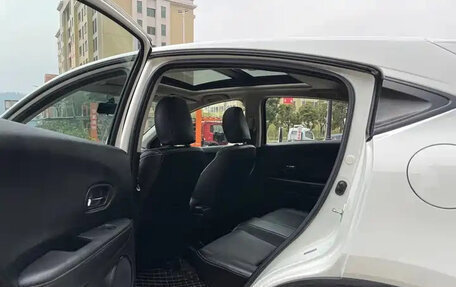 Honda Vezel, 2022 год, 1 650 007 рублей, 8 фотография