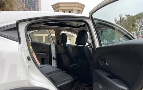 Honda Vezel, 2022 год, 1 650 007 рублей, 10 фотография