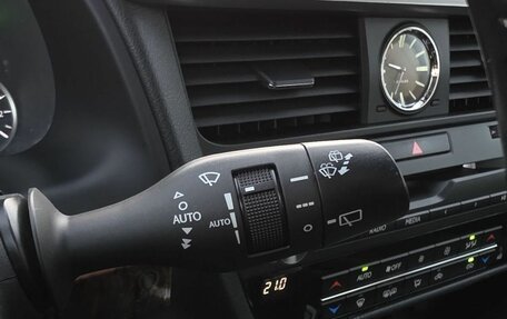 Lexus RX IV рестайлинг, 2017 год, 3 300 000 рублей, 18 фотография