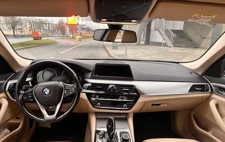 BMW 5 серия, 2018 год, 3 350 000 рублей, 15 фотография