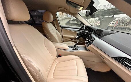 BMW 5 серия, 2018 год, 3 350 000 рублей, 19 фотография