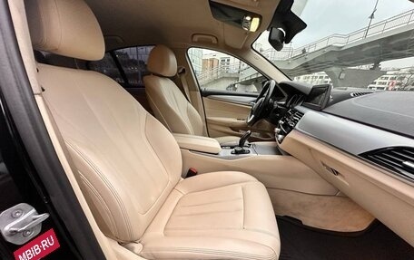 BMW 5 серия, 2018 год, 3 350 000 рублей, 21 фотография