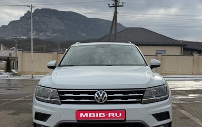 Volkswagen Tiguan II, 2017 год, 2 450 000 рублей, 1 фотография