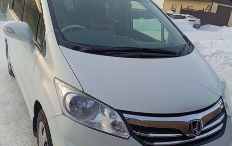 Honda Freed I, 2013 год, 1 100 000 рублей, 1 фотография