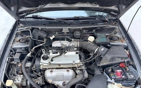 Mitsubishi Carisma I, 2003 год, 310 000 рублей, 2 фотография