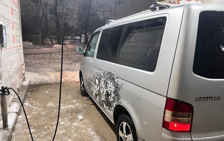 Volkswagen Multivan T5, 2008 год, 1 550 000 рублей, 6 фотография