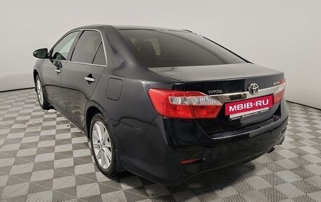 Toyota Camry, 2013 год, 1 699 000 рублей, 7 фотография