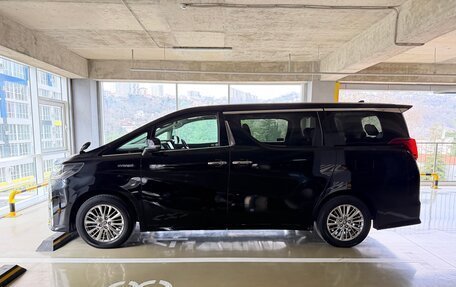 Toyota Alphard III, 2020 год, 6 250 000 рублей, 13 фотография