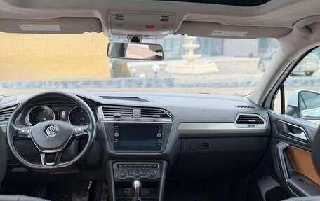 Volkswagen Tiguan II, 2017 год, 2 450 000 рублей, 9 фотография