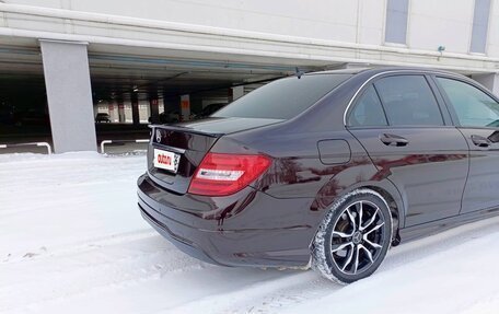 Mercedes-Benz C-Класс, 2011 год, 1 390 000 рублей, 2 фотография