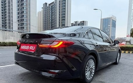 Toyota Camry, 2025 год, 3 590 000 рублей, 4 фотография