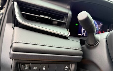 Toyota Camry, 2025 год, 3 590 000 рублей, 20 фотография