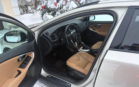 Volvo V40 Cross Country I, 2019 год, 2 300 000 рублей, 29 фотография