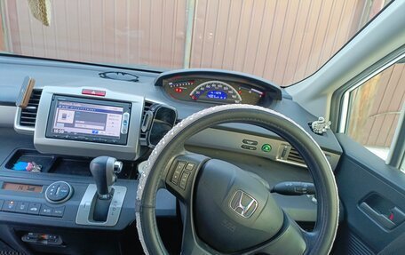 Honda Freed I, 2013 год, 1 100 000 рублей, 9 фотография