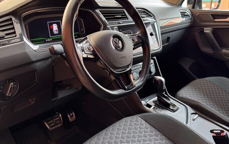 Volkswagen Tiguan II, 2020 год, 2 800 000 рублей, 6 фотография