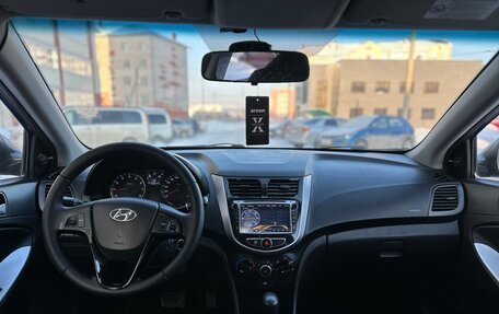 Hyundai Solaris II рестайлинг, 2012 год, 600 000 рублей, 14 фотография