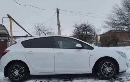 Opel Astra J, 2012 год, 700 000 рублей, 8 фотография