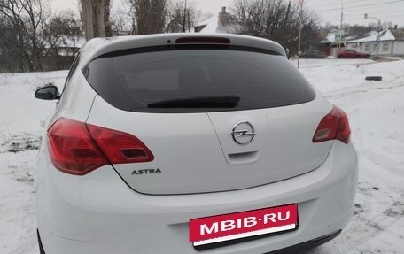 Opel Astra J, 2012 год, 700 000 рублей, 6 фотография