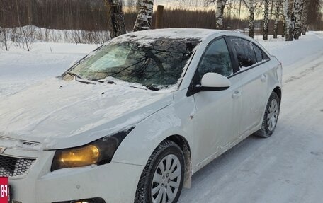 Chevrolet Cruze II, 2010 год, 600 000 рублей, 2 фотография