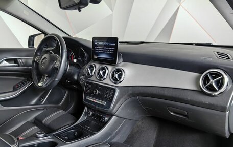 Mercedes-Benz GLA, 2019 год, 2 343 000 рублей, 13 фотография