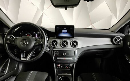 Mercedes-Benz GLA, 2019 год, 2 343 000 рублей, 14 фотография