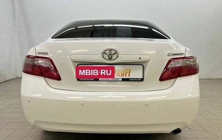 Toyota Camry, 2011 год, 1 300 000 рублей, 6 фотография