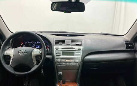 Toyota Camry, 2011 год, 1 300 000 рублей, 17 фотография