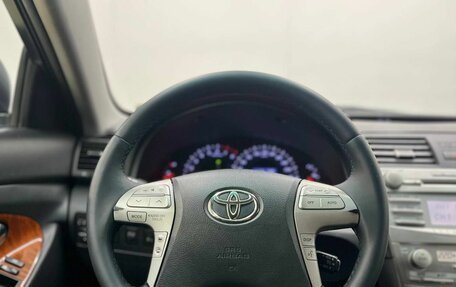 Toyota Camry, 2011 год, 1 300 000 рублей, 18 фотография