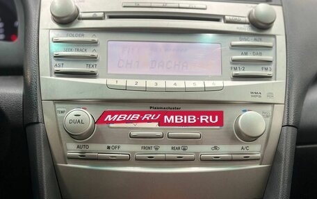 Toyota Camry, 2011 год, 1 300 000 рублей, 19 фотография