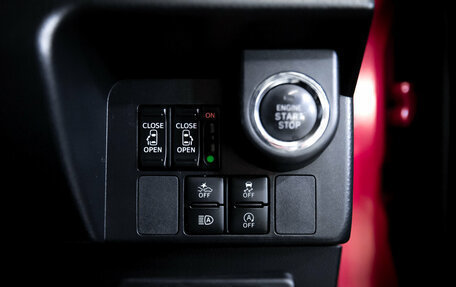 Toyota Tank I, 2019 год, 1 150 000 рублей, 19 фотография