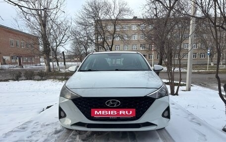 Hyundai Solaris II рестайлинг, 2020 год, 850 000 рублей, 9 фотография