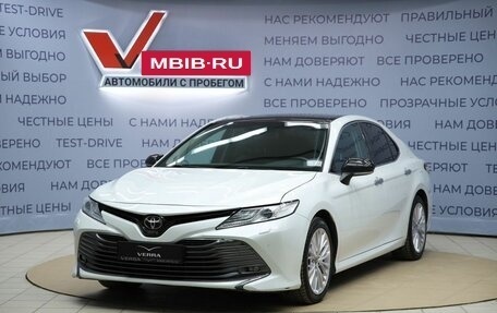 Toyota Camry, 2019 год, 2 890 000 рублей, 1 фотография