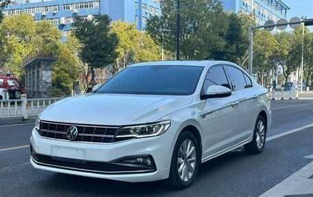 Volkswagen Bora, 2022 год, 1 210 000 рублей, 1 фотография