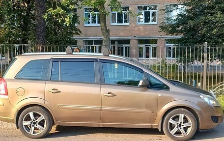 Opel Zafira B, 2014 год, 795 000 рублей, 3 фотография