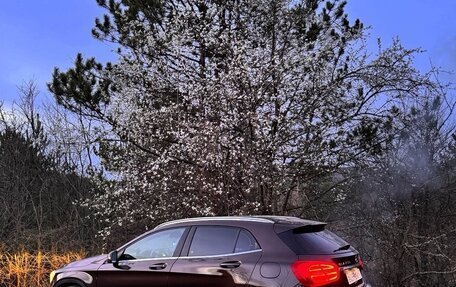 Mercedes-Benz GLA, 2016 год, 2 350 000 рублей, 14 фотография