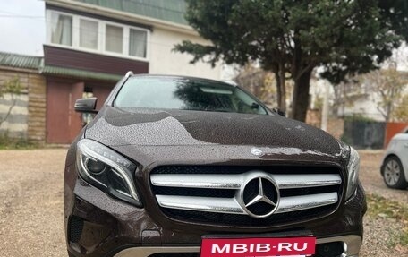 Mercedes-Benz GLA, 2016 год, 2 350 000 рублей, 16 фотография