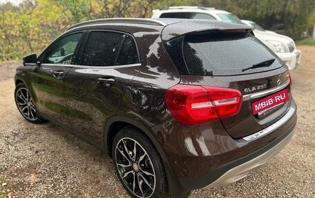 Mercedes-Benz GLA, 2016 год, 2 350 000 рублей, 22 фотография